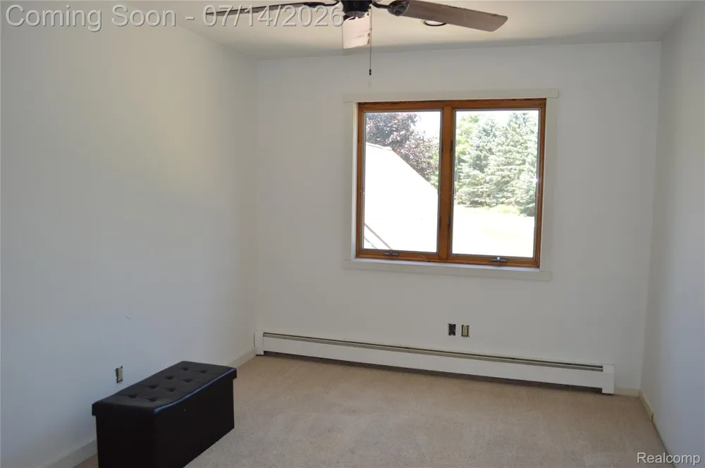 10055 Walnut Hill Drive Springfield Charter Township, MI 48350