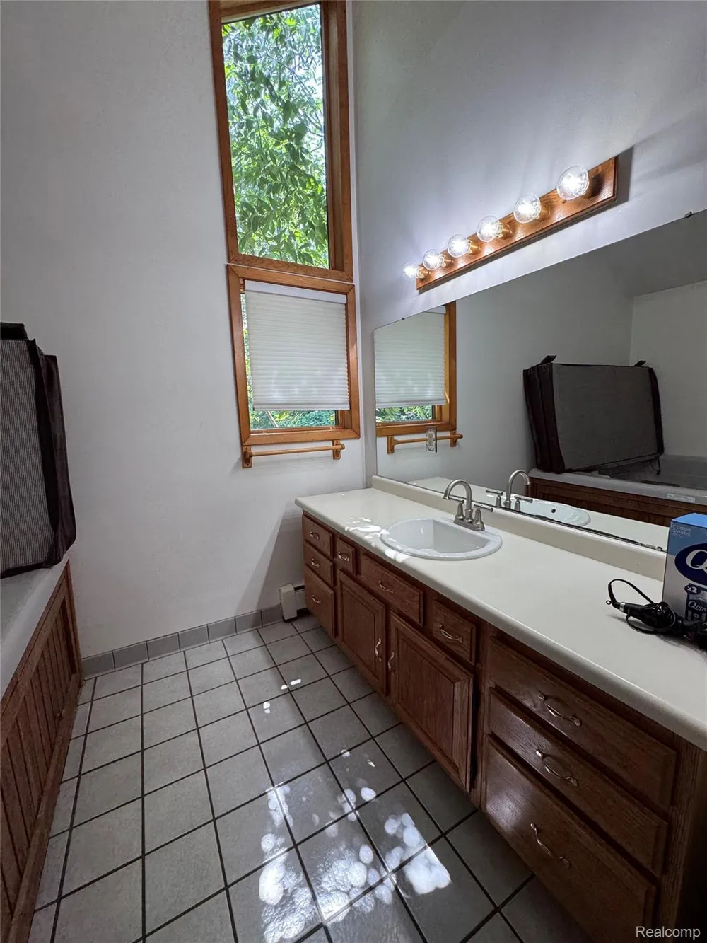 10055 Walnut Hill Drive Springfield Charter Township, MI 48350
