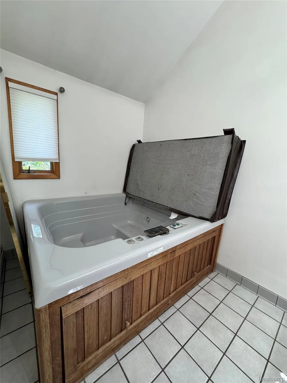 10055 Walnut Hill Drive Springfield Charter Township, MI 48350