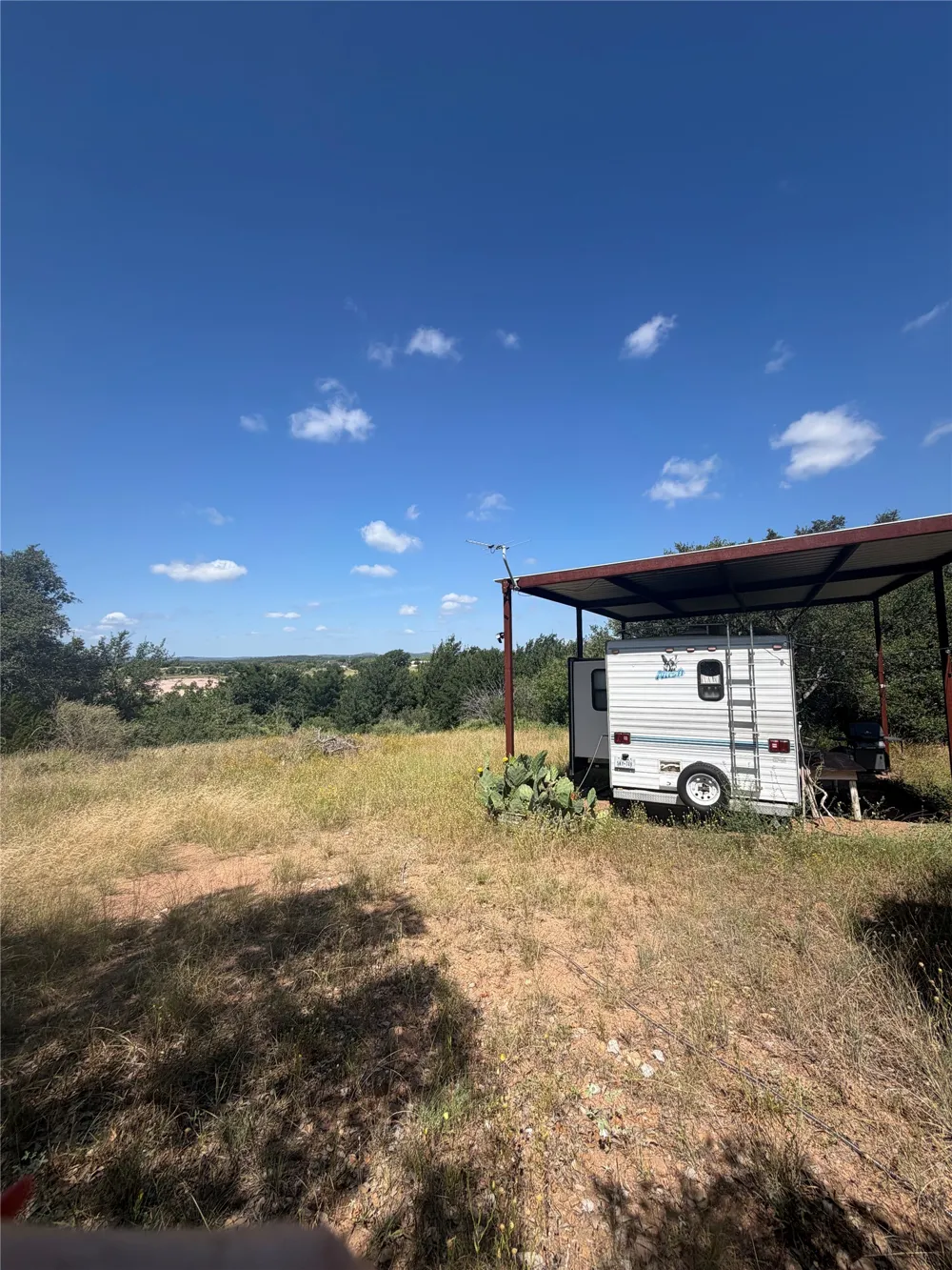 7152 River Oaks Drive Kingsland, TX 78639