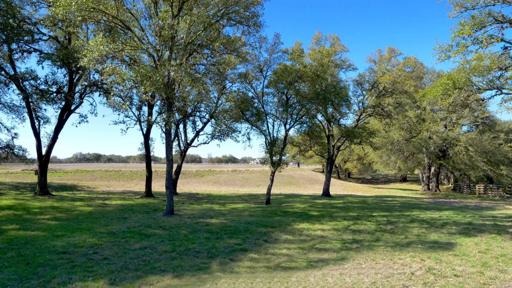1115 County Road 414 Spicewood, TX 78669