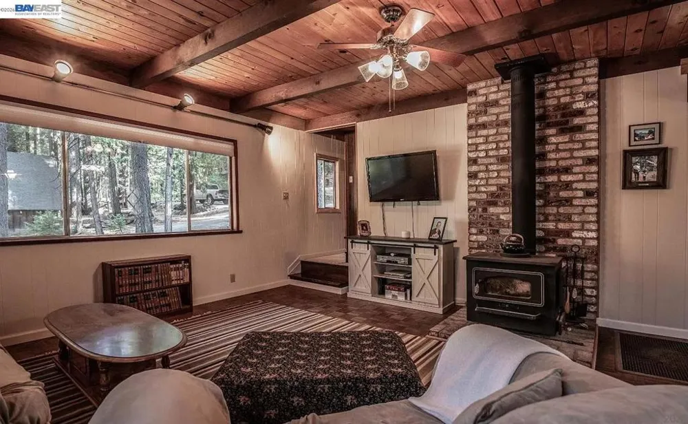 3673 The Jug Handle Arnold, CA 95223