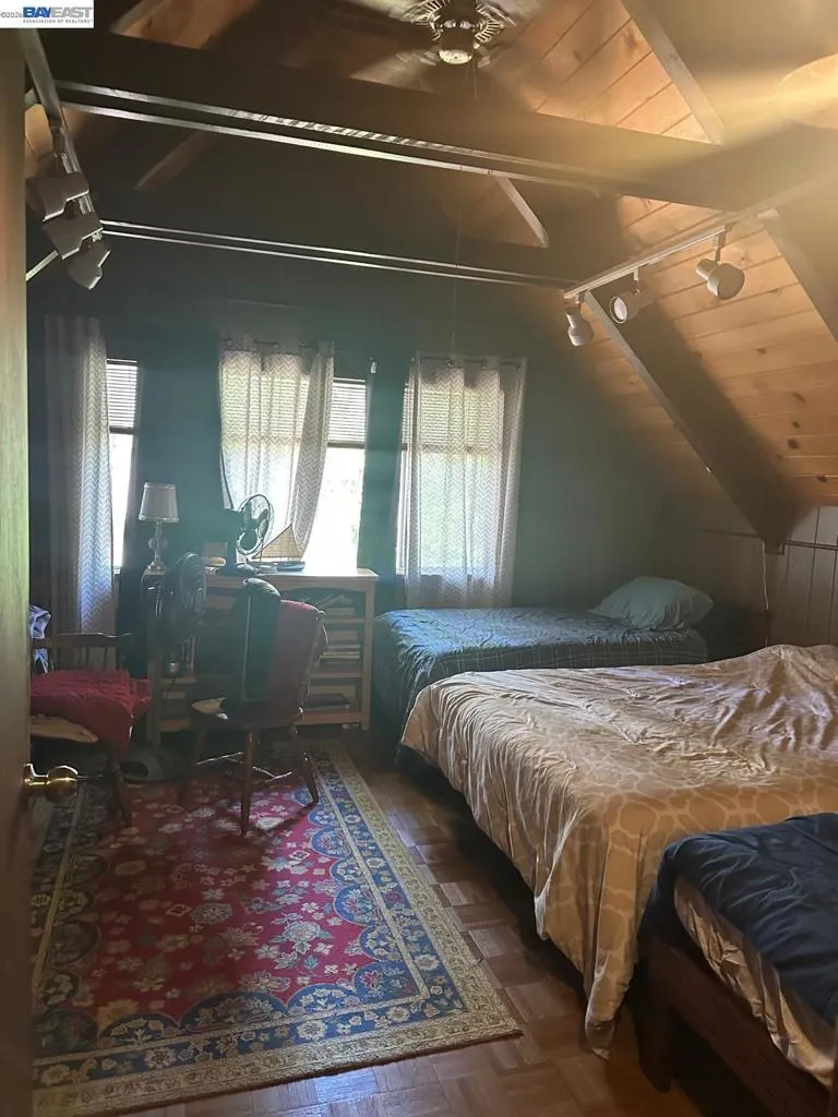 3673 The Jug Handle Arnold, CA 95223