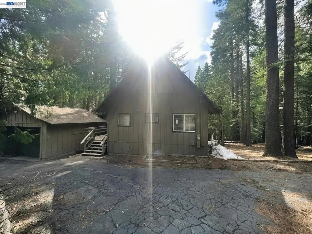3673 The Jug Handle Arnold, CA 95223