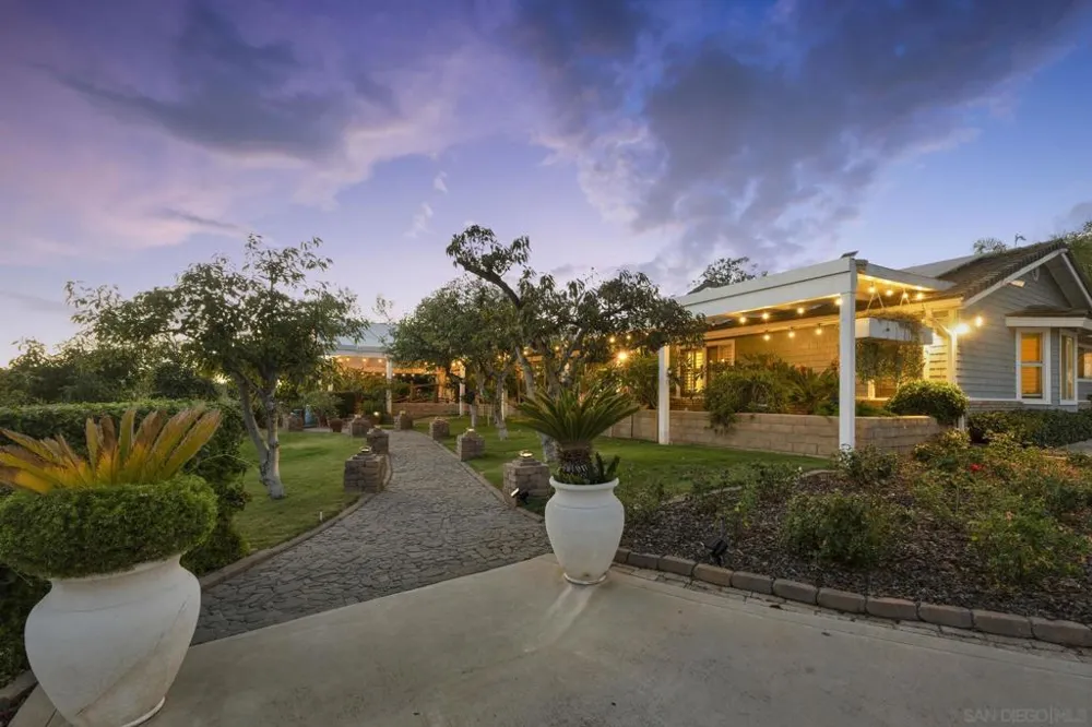 13764 McNally Rd Valley Center, CA 92082