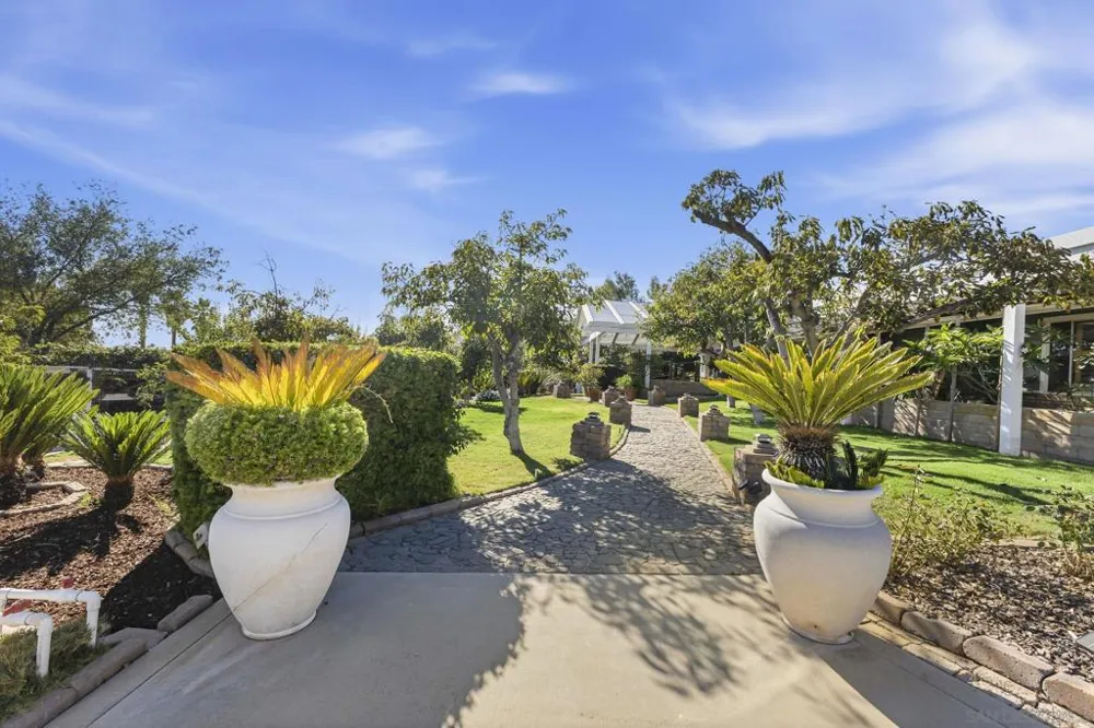 13764 McNally Rd Valley Center, CA 92082