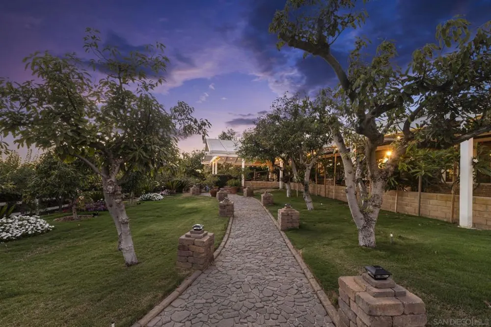 13764 McNally Rd Valley Center, CA 92082