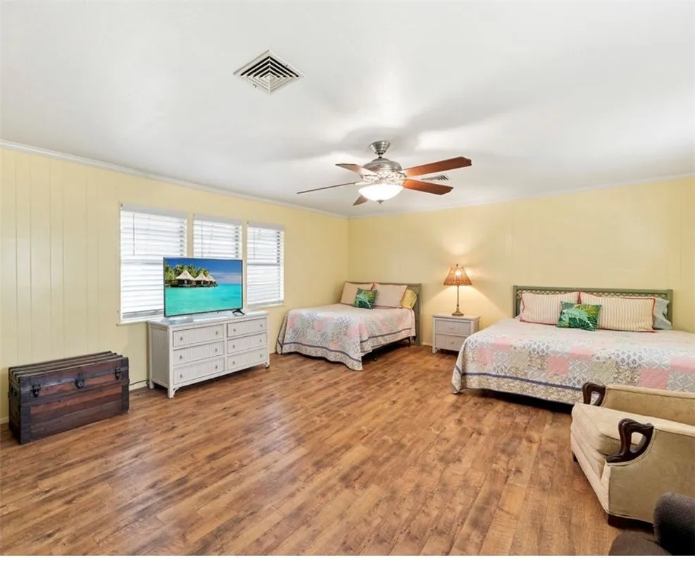 424 Trojan Street Port Aransas, TX 78373