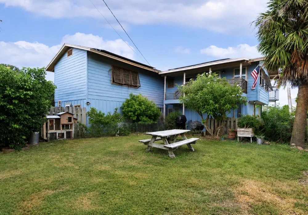 424 Trojan Street Port Aransas, TX 78373