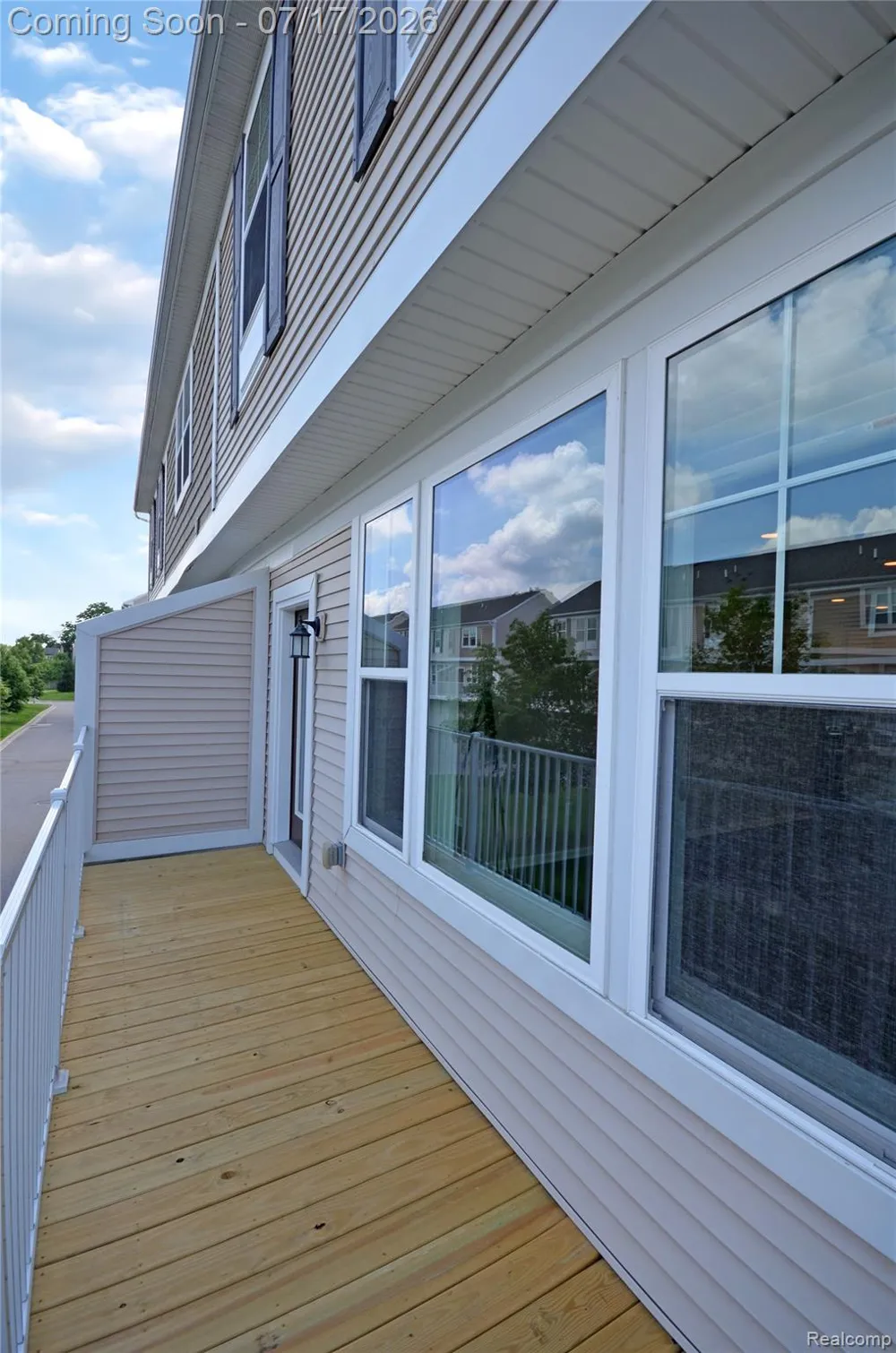 4625 Bradley Circle Troy City, MI 48085