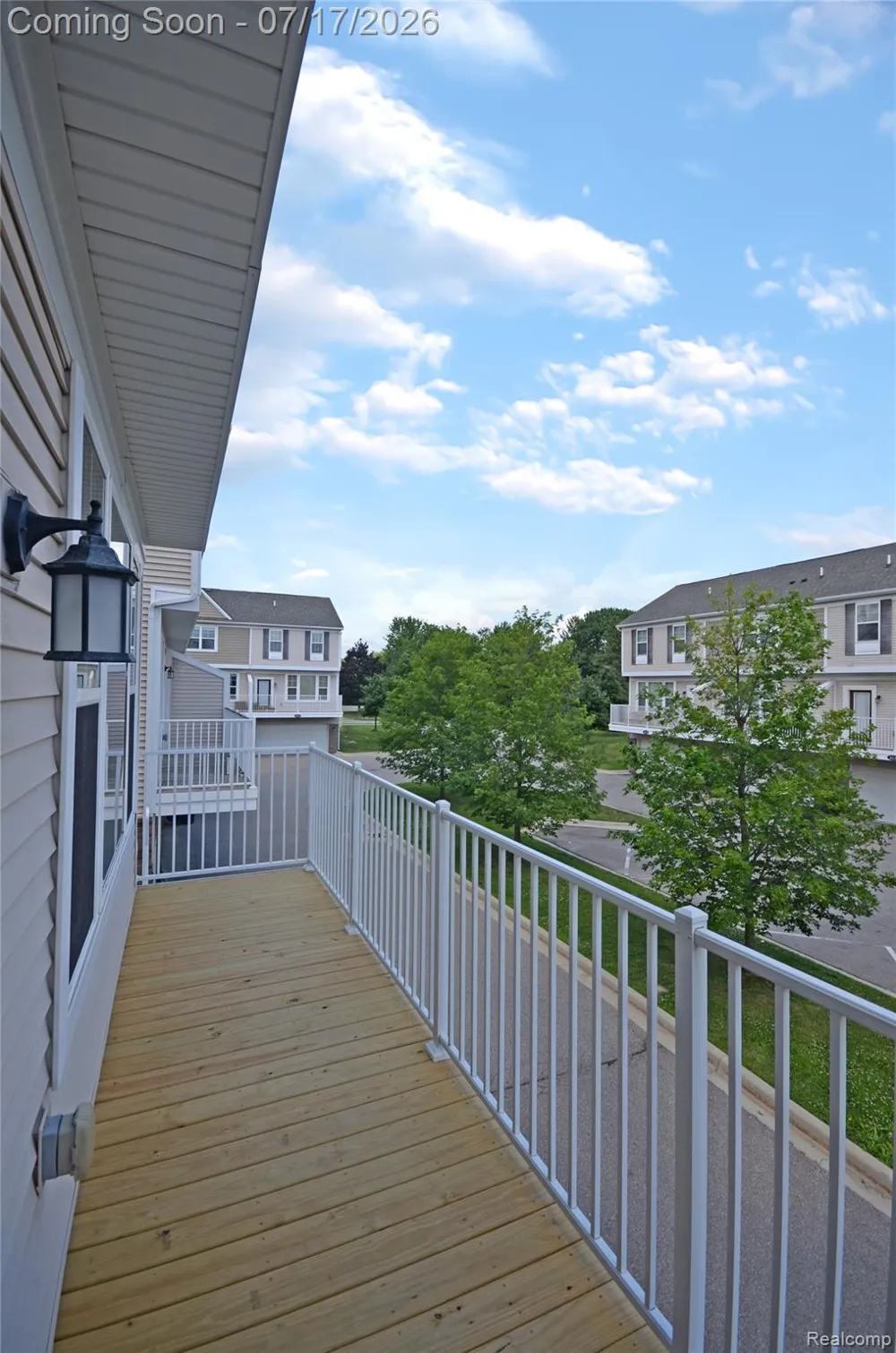 4625 Bradley Circle Troy City, MI 48085