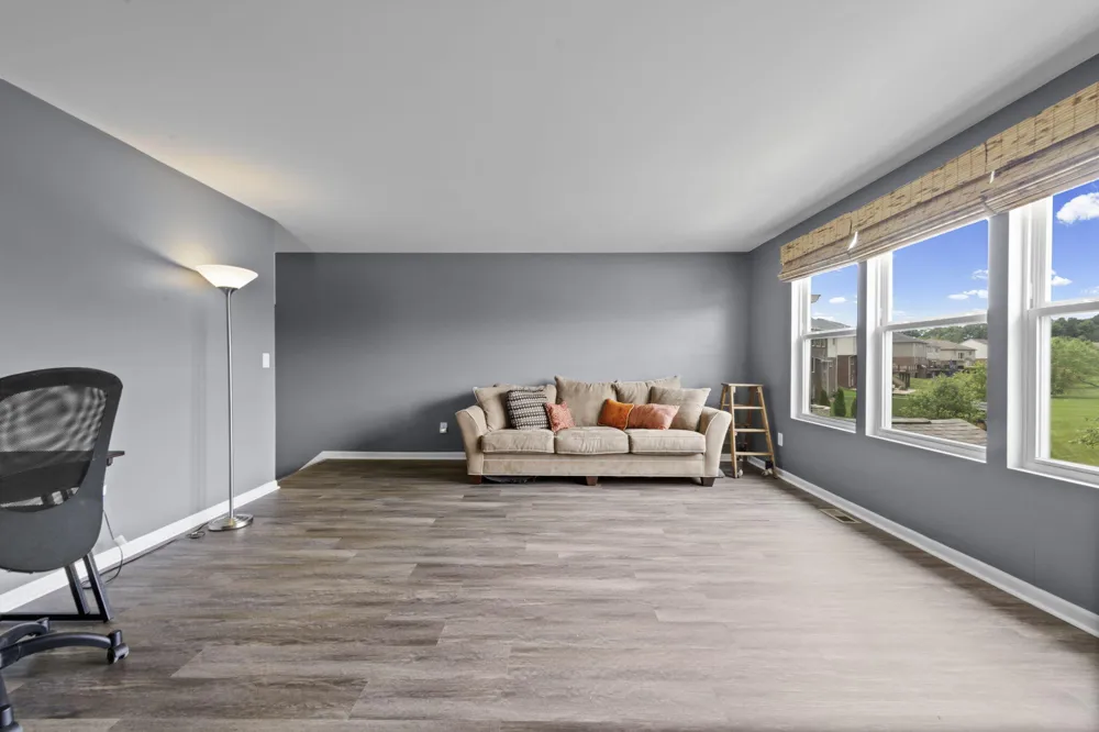 5887 Strawberry Circle Commerce Charter Township, MI 48382