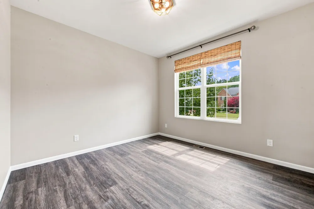 5887 Strawberry Circle Commerce Charter Township, MI 48382