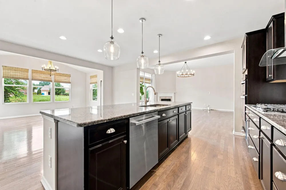 5887 Strawberry Circle Commerce Charter Township, MI 48382