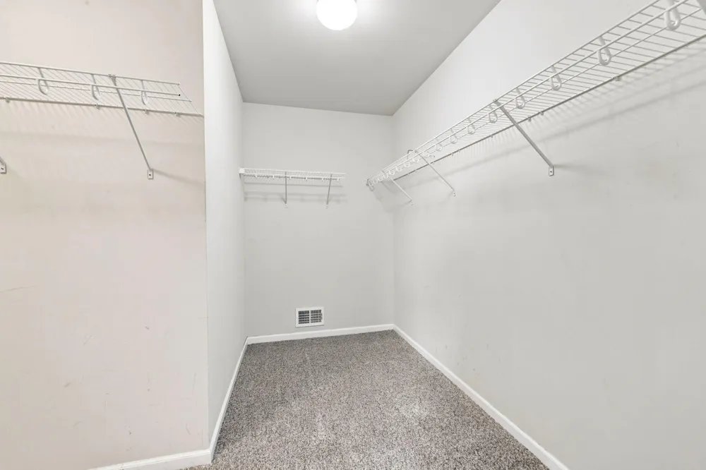 5887 Strawberry Circle Commerce Charter Township, MI 48382