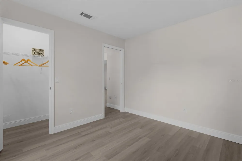 1012 DIEGO COURT Lady Lake, FL 32159