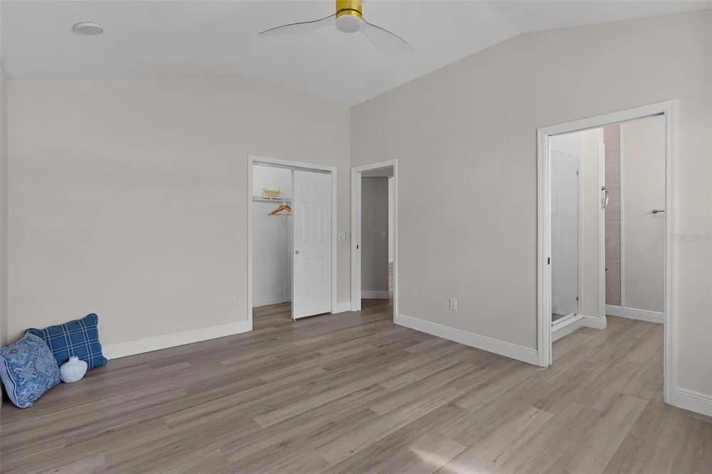 1012 DIEGO COURT Lady Lake, FL 32159