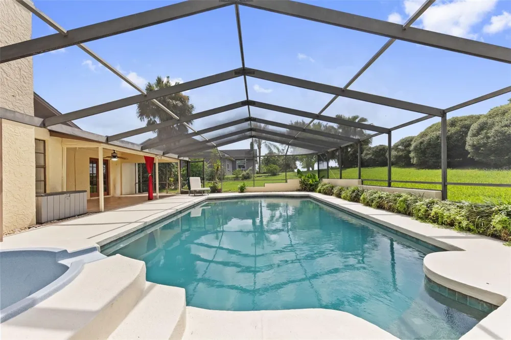 2311 LONG GREEN COURT Valrico, FL 33596