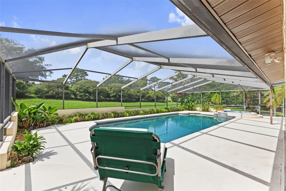 2311 LONG GREEN COURT Valrico, FL 33596