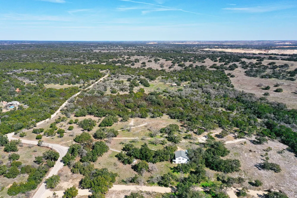 240 Pecan Branch Florence, TX 76527