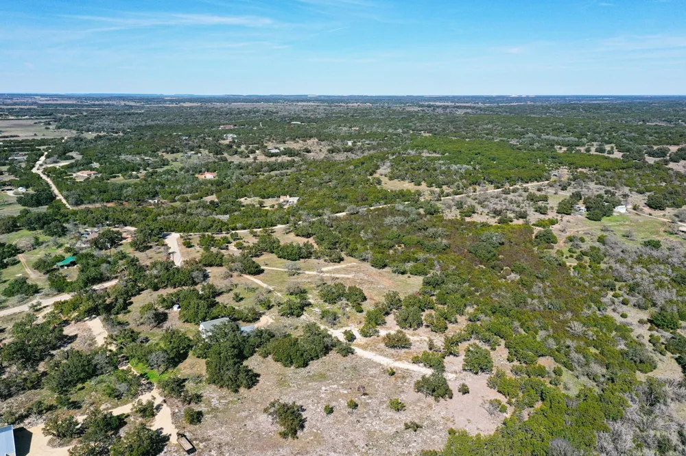 240 Pecan Branch Florence, TX 76527