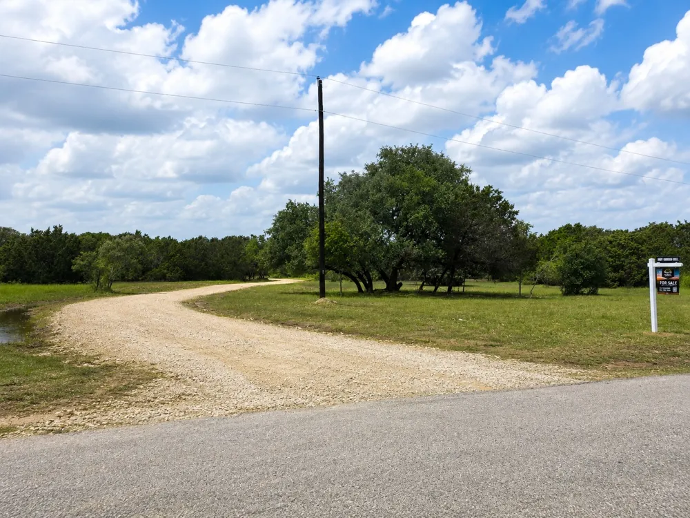 735 CR 206 Lampasas, TX 76550