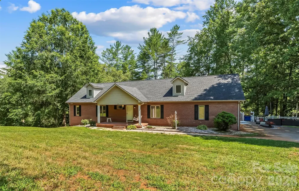 3735 Old Petra Mill Road Granite Falls, NC 28630