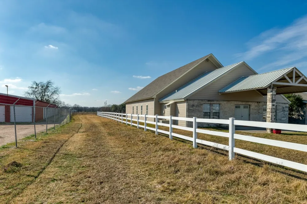 8829 Highway 171 Godley, TX 76044