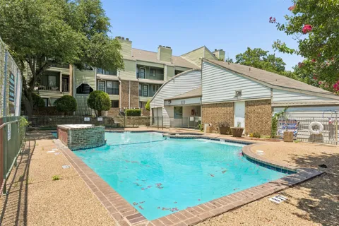 6108 Abrams Road #610