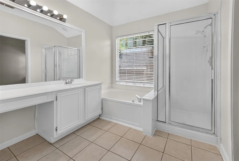 1025 Highland Station Drive Saginaw, TX 76131