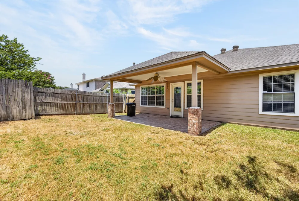 1025 Highland Station Drive Saginaw, TX 76131