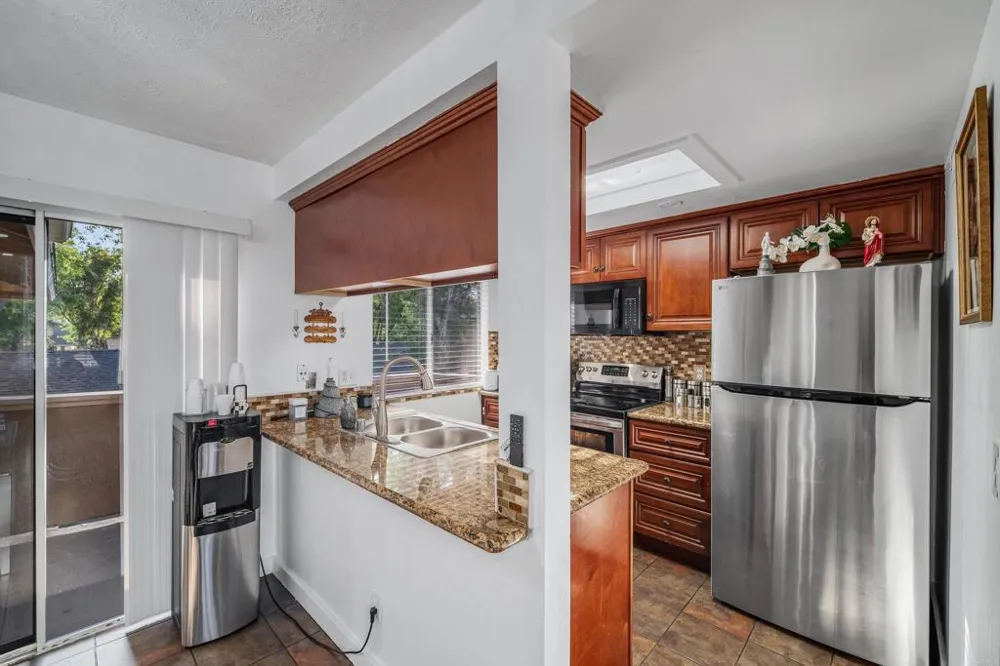 963 Amistad Place #D El Cajon, CA 92019