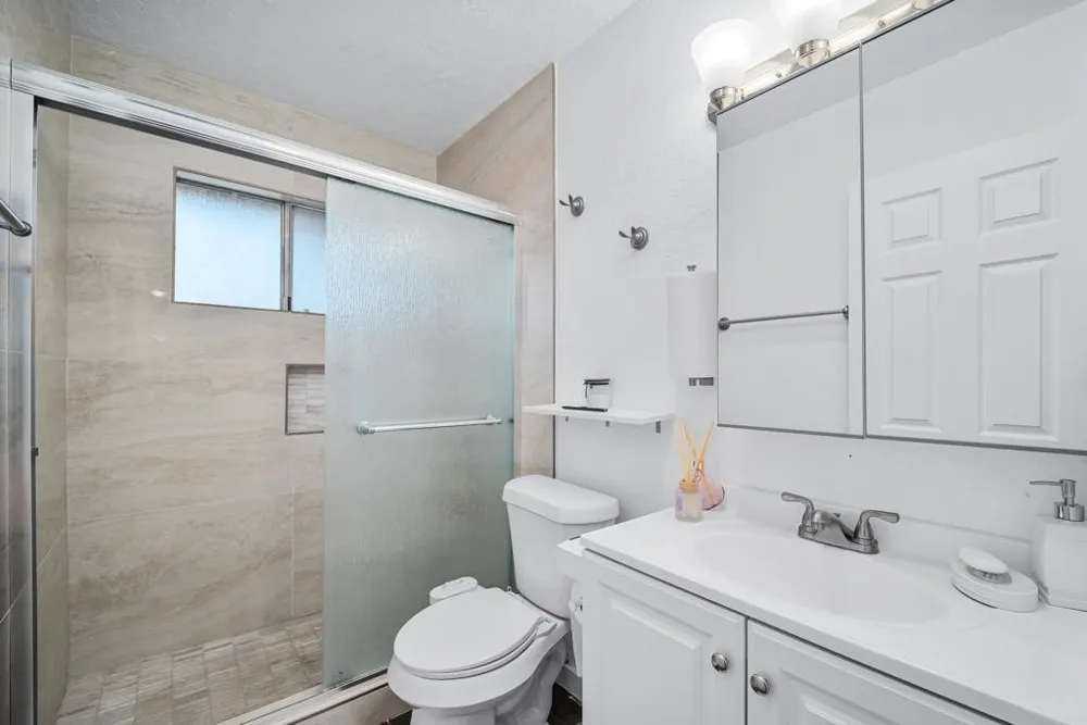 963 Amistad Place #D El Cajon, CA 92019