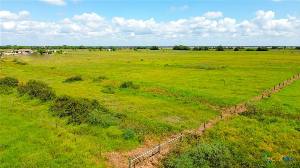 County Road 466 Palacios, TX 77465