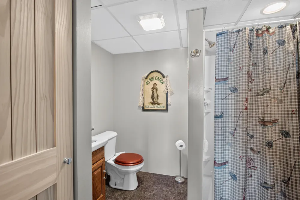 11241 Almon Point Jerome, MI 49249