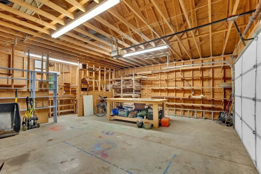 1637 Clifftops Ave Monteagle, TN 37356