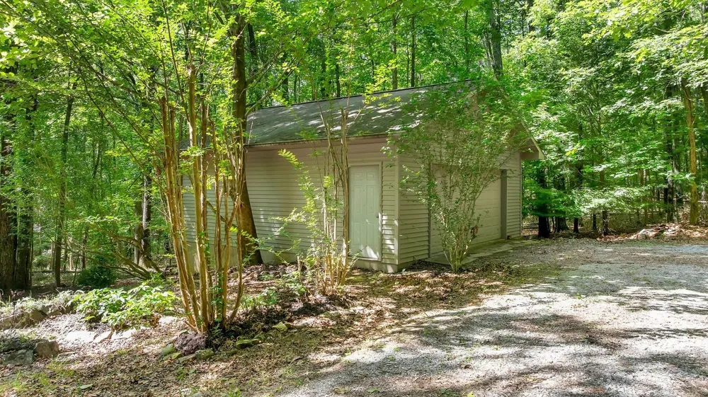 1637 Clifftops Ave Monteagle, TN 37356
