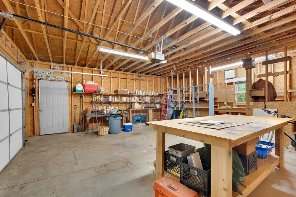1637 Clifftops Ave Monteagle, TN 37356