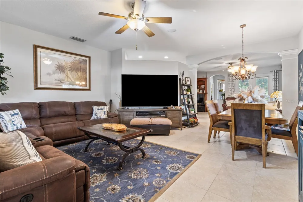 1415 MILLBROOK CIRCLE Bradenton, FL 34212