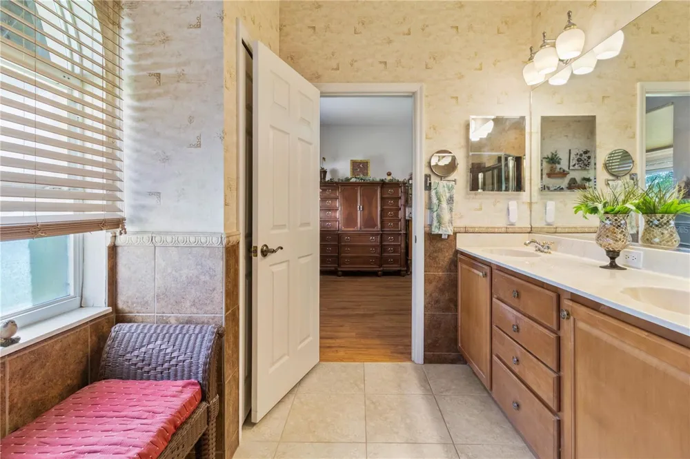 1415 MILLBROOK CIRCLE Bradenton, FL 34212