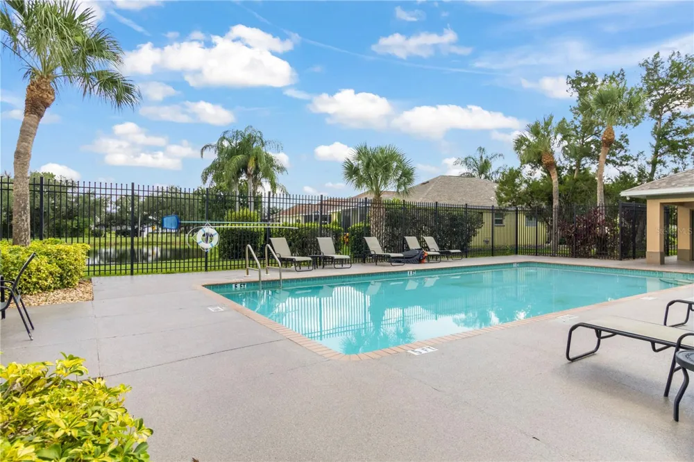 1415 MILLBROOK CIRCLE Bradenton, FL 34212