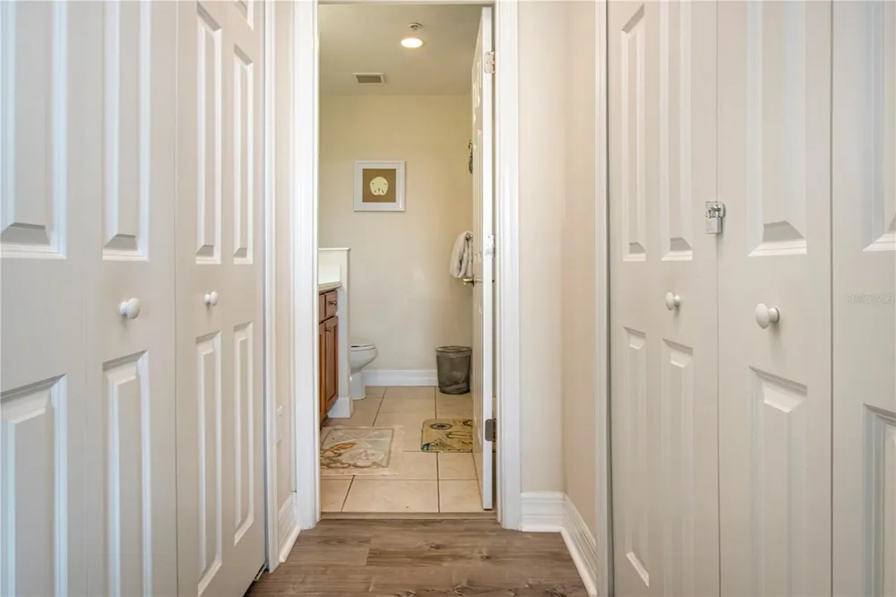 3273 MANGROVE POINT DRIVE Ruskin, FL 33570