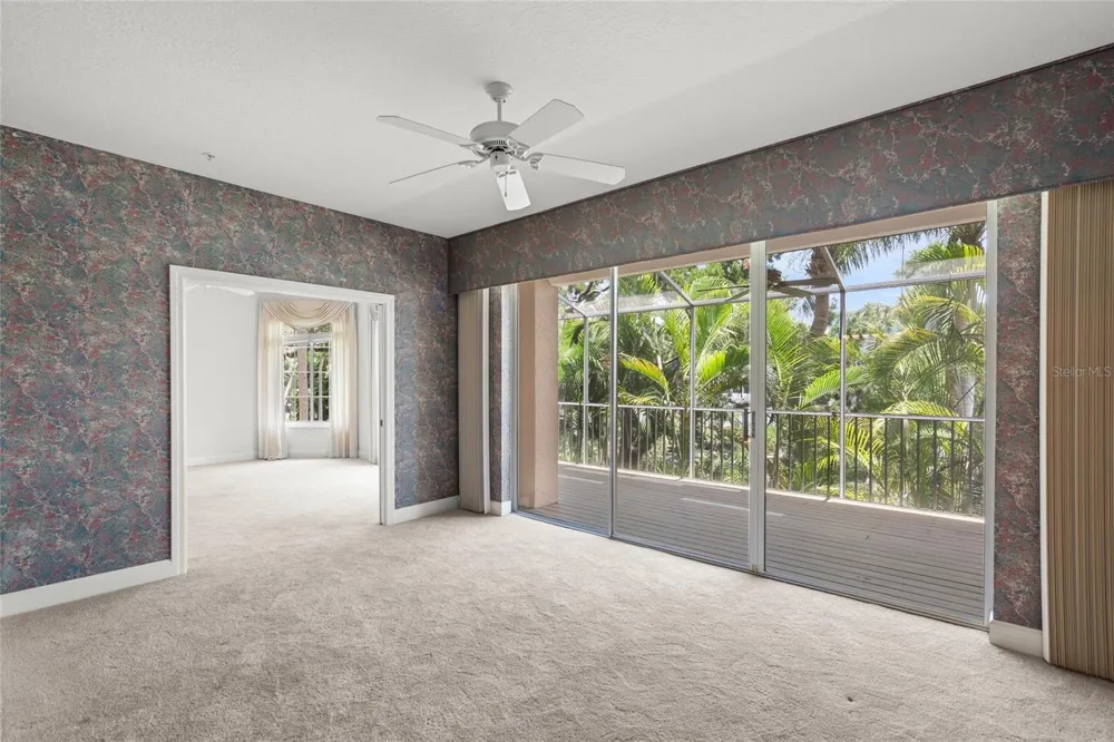 3954 HAMILTON CLUB CIRCLE #14 Sarasota, FL 34242