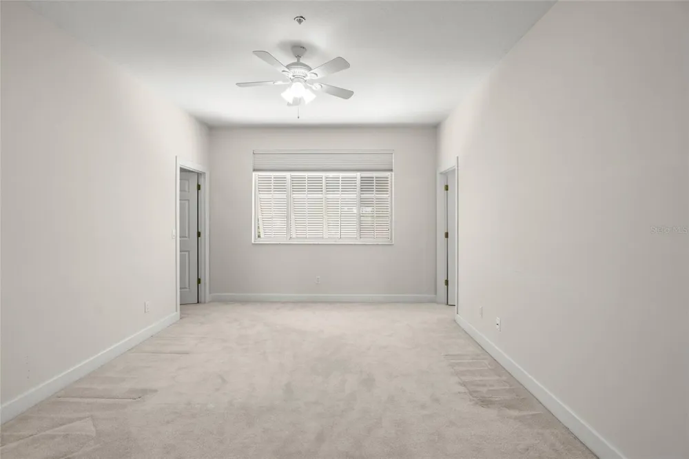 3954 HAMILTON CLUB CIRCLE #14 Sarasota, FL 34242