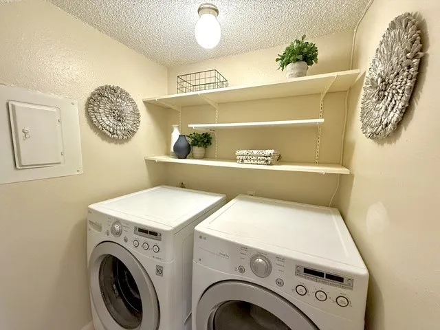 900 Taulbee Lane #106 Austin, TX 78757