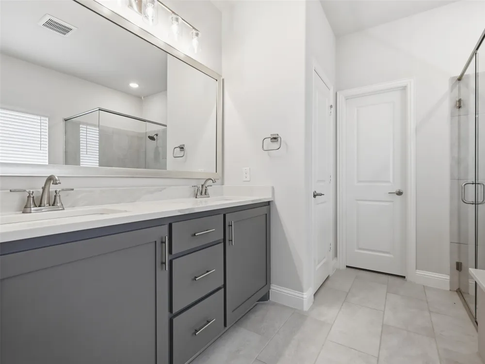 201 Sweetwater Drive Commerce, TX 75428