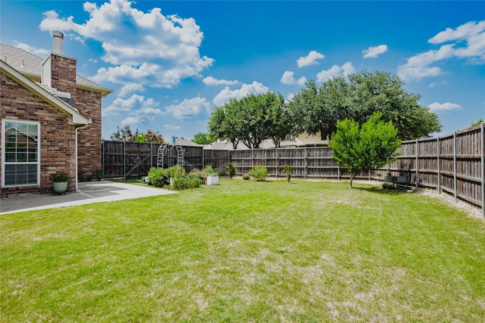 3915 Compton Drive Richardson, TX 75082