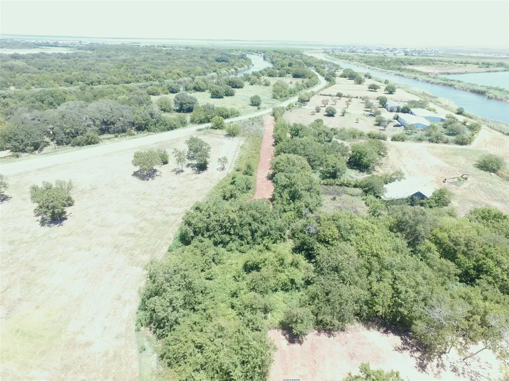 Johnson Drive Oyster Creek, TX 77541