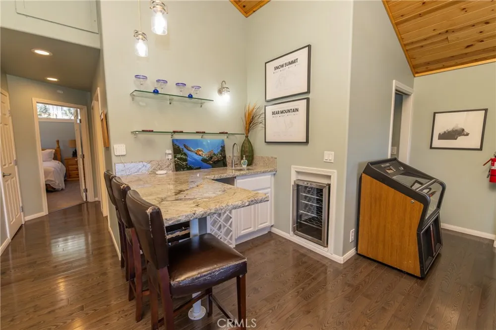 40314 Lakeview Big Bear Lake, CA 92315