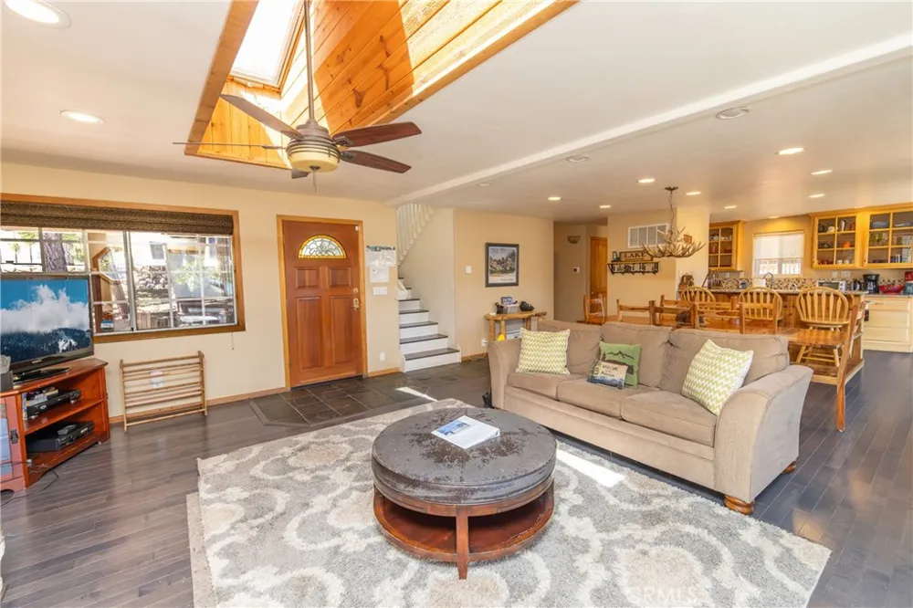 40314 Lakeview Big Bear Lake, CA 92315